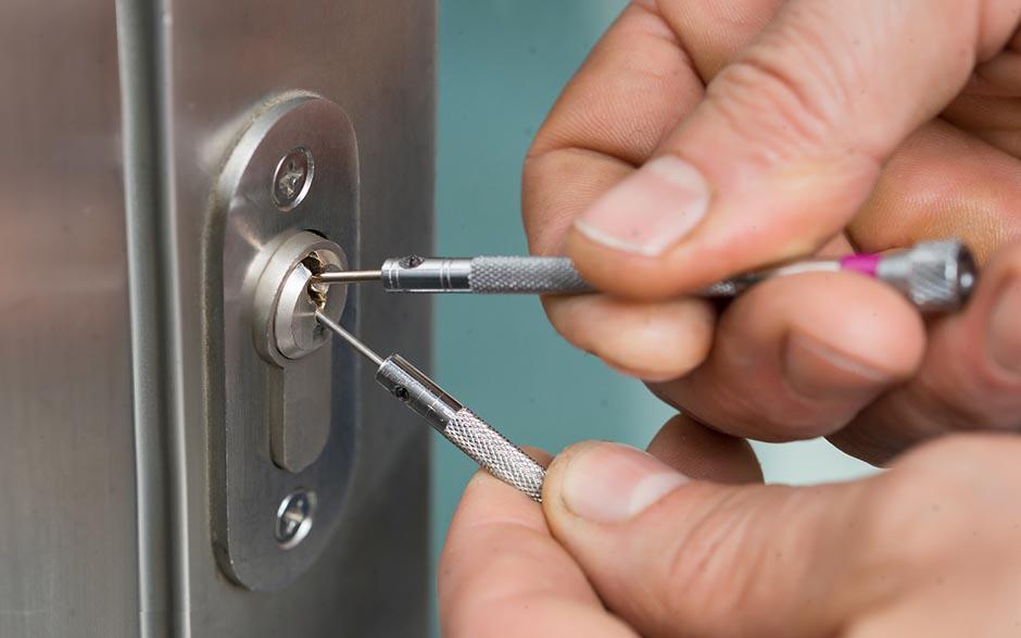  soucis porte blindée Meudon